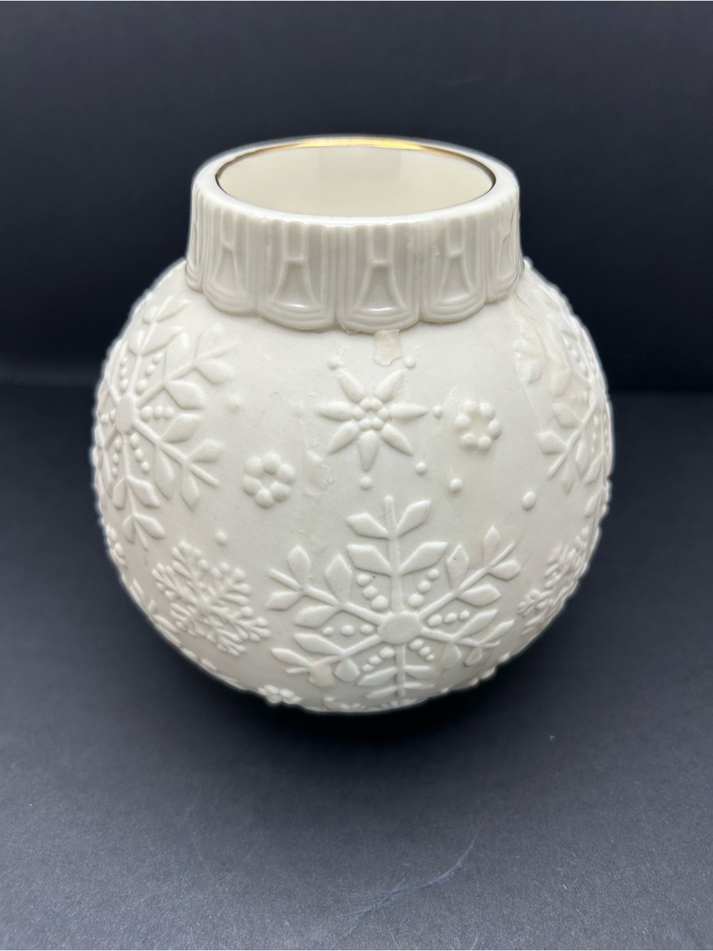 Lenox White Ornamental Glow Decorative Porcelain Piece